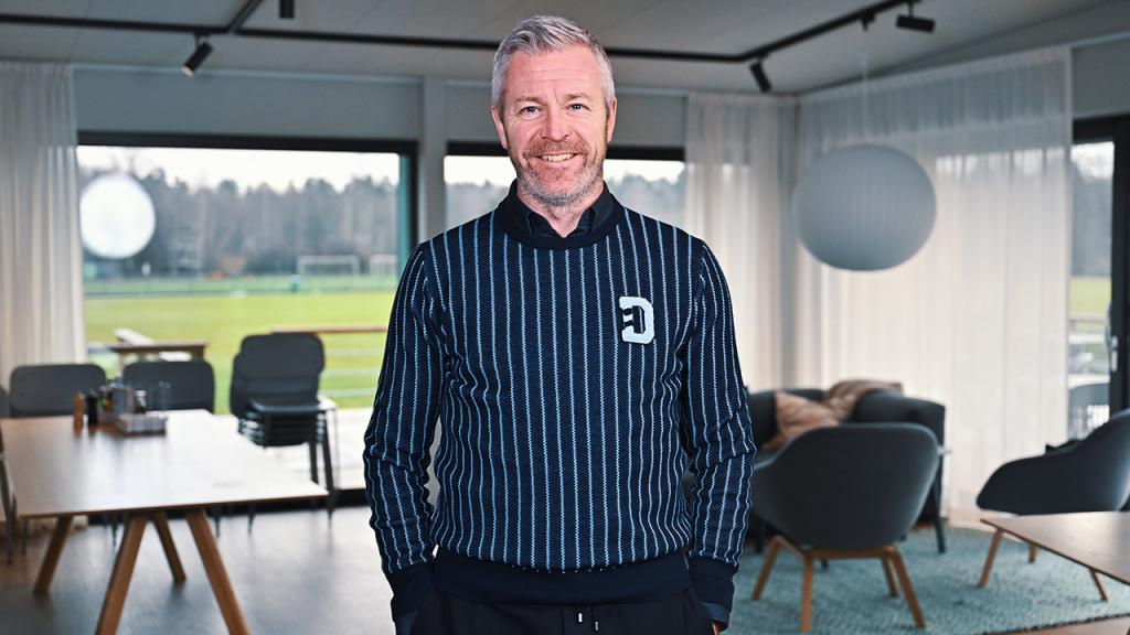 Willie Kirk ny huvudtränare för damerna!