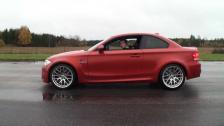 Standstill BMW 1M Coupe vs BMW M6 Coupe Rerace