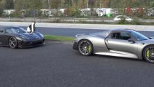 [4k] Gasstation stop Porsche 918 Spyder and Koenigsegg Agera R clearcarbon after Autobahn run