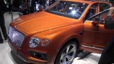 [4k] Bentley Bentayga EXTERIOR at Frankfurt 2015 IAA