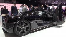 Koenigsegg Agera S in detail, dark red with rosé accents in exteriour superdetail at Geneva 2014