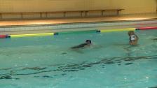 G1.3. Brytningar vid simning